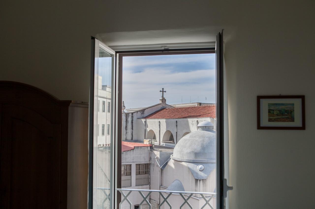 Albergo Lucy Trani Exterior photo