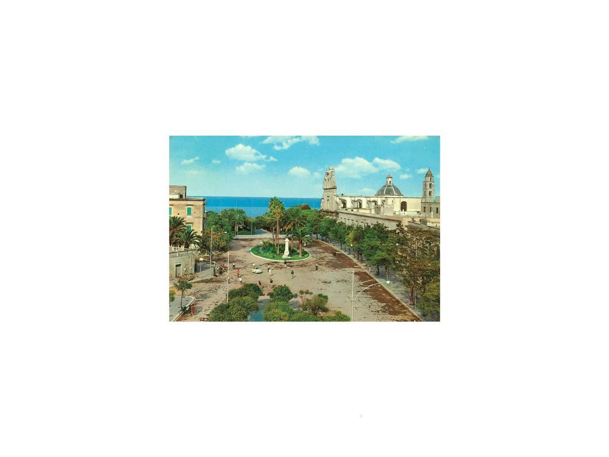 Albergo Lucy Trani Exterior photo